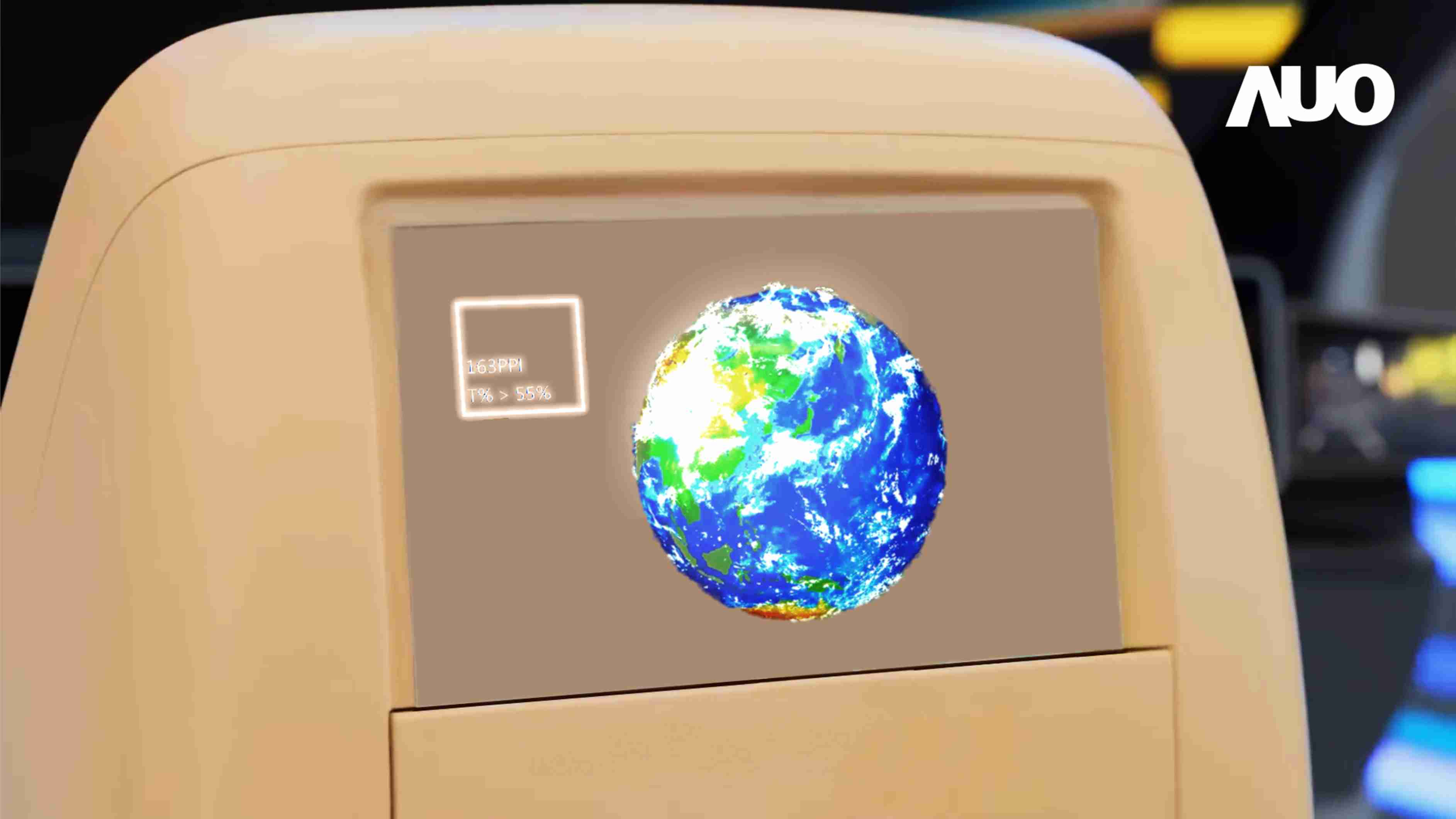 尊龙集团突破设计与制程挑战，，推出全球最高分辨率163ppi的13.5吋透明Micro LED面板，，，，并积极布局智能车市场，，以期拓展透明显示应用的可能性